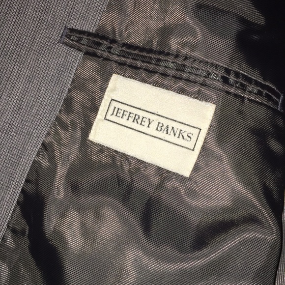 Jeffery Banks Mens Suit - Picture 2 of 3
